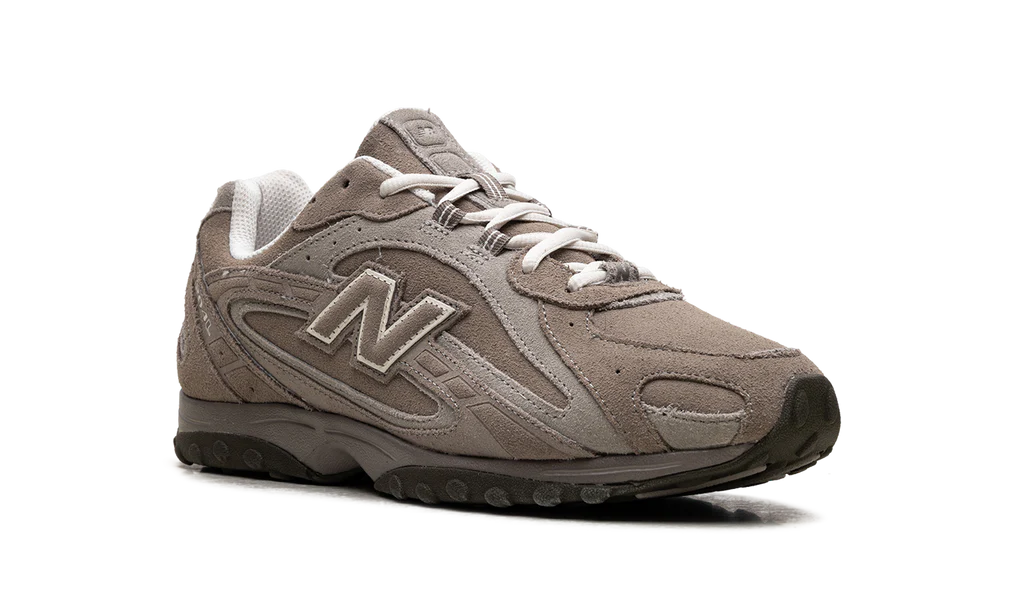 204L "Mushroom / Arid Stone"
