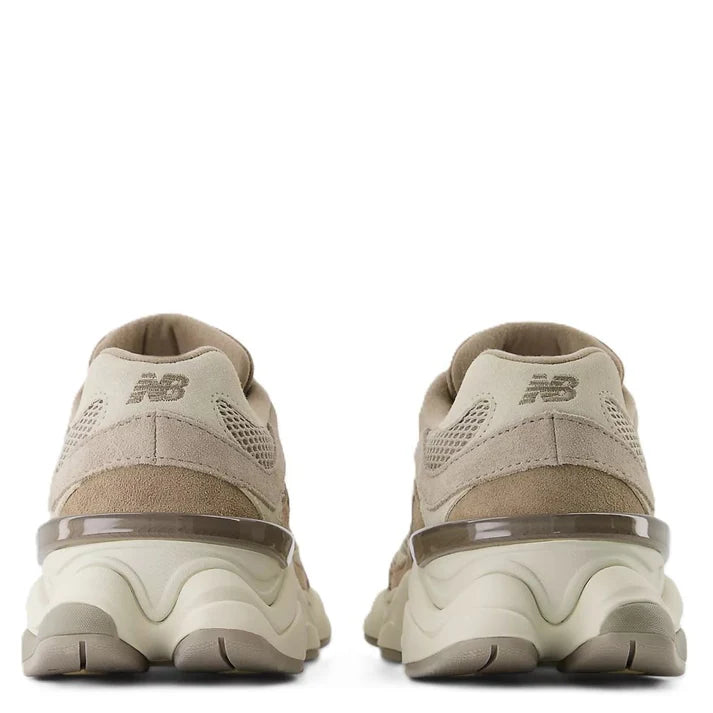 9060 "Bisque With Sea Salt"